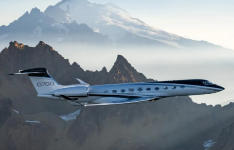 Flying in Style: Top Private Jets for Ultimate Comfort